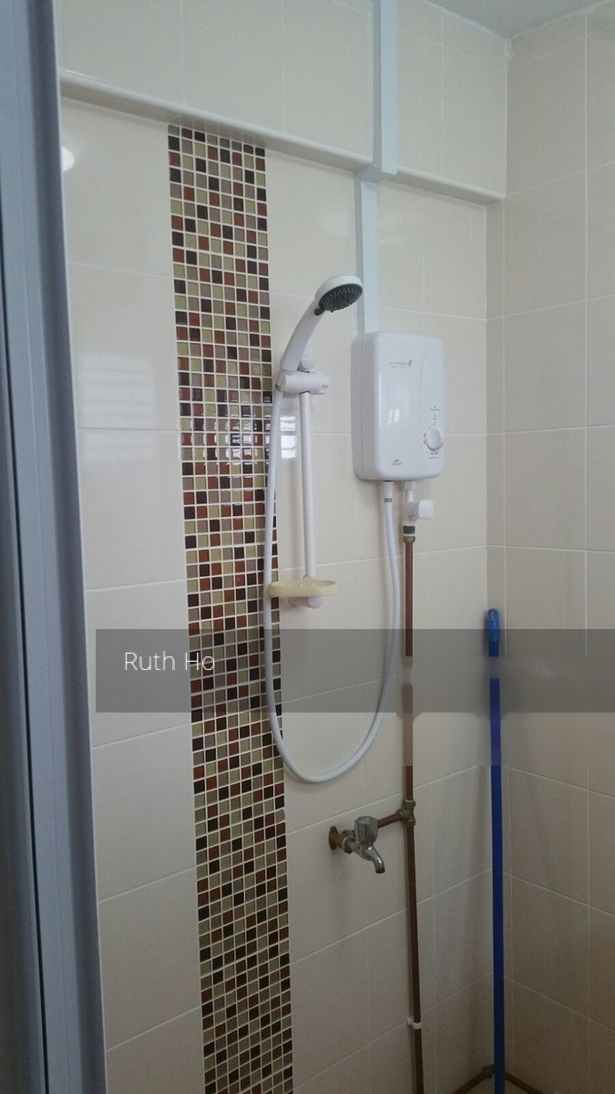 Blk 103 Jurong East Street 13 (Jurong East), HDB 5 Rooms #197279492
